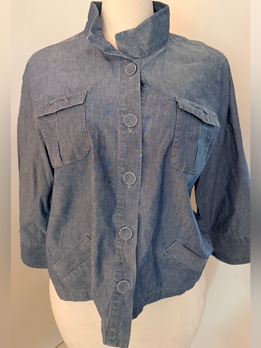 Chico’s Size 2 Blue Chambray Utility Jacket 100% Cotton Lagenlook Artsy Utility
